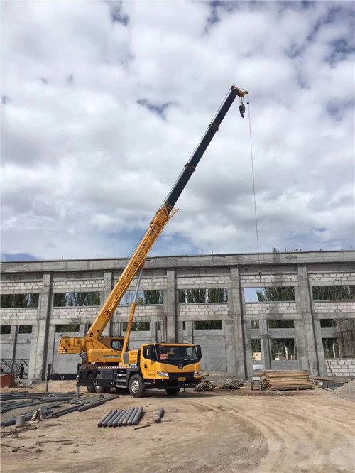 张湾区吊装作业前会做设备检查吗？安全保障措施有哪些？